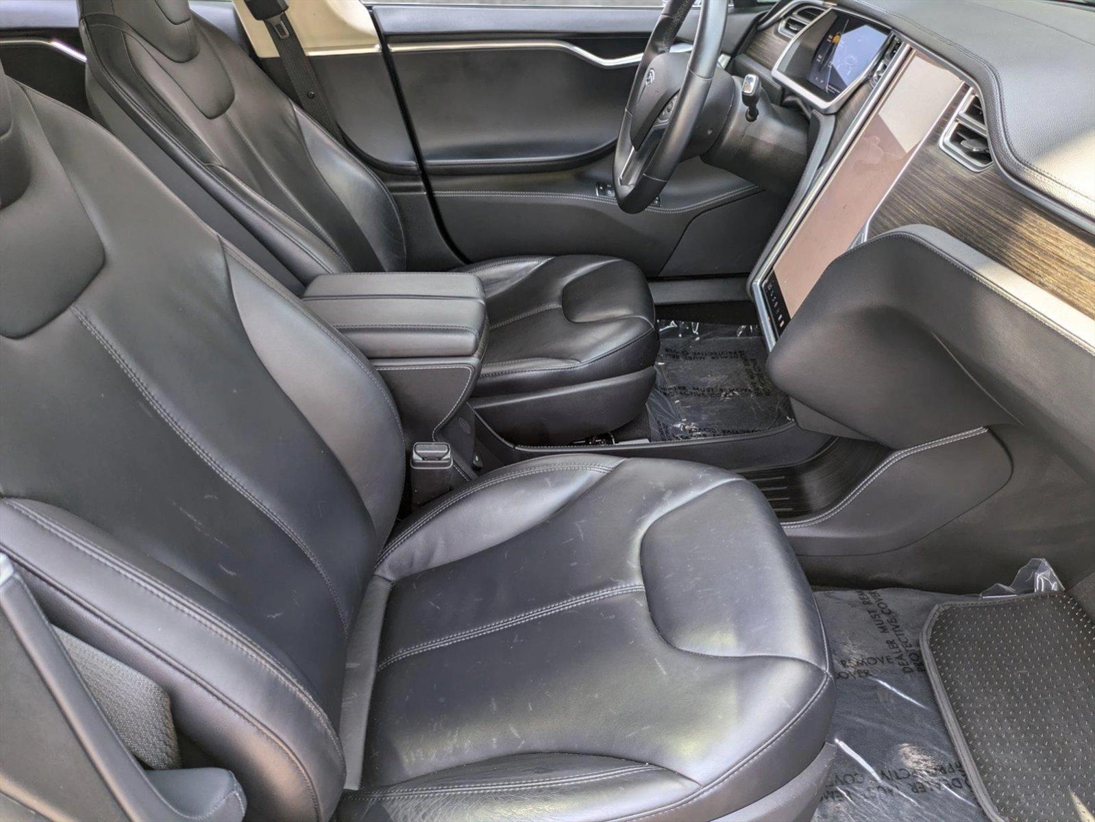 2014 Tesla Model S Vehicle Photo in Tampa, FL 33614