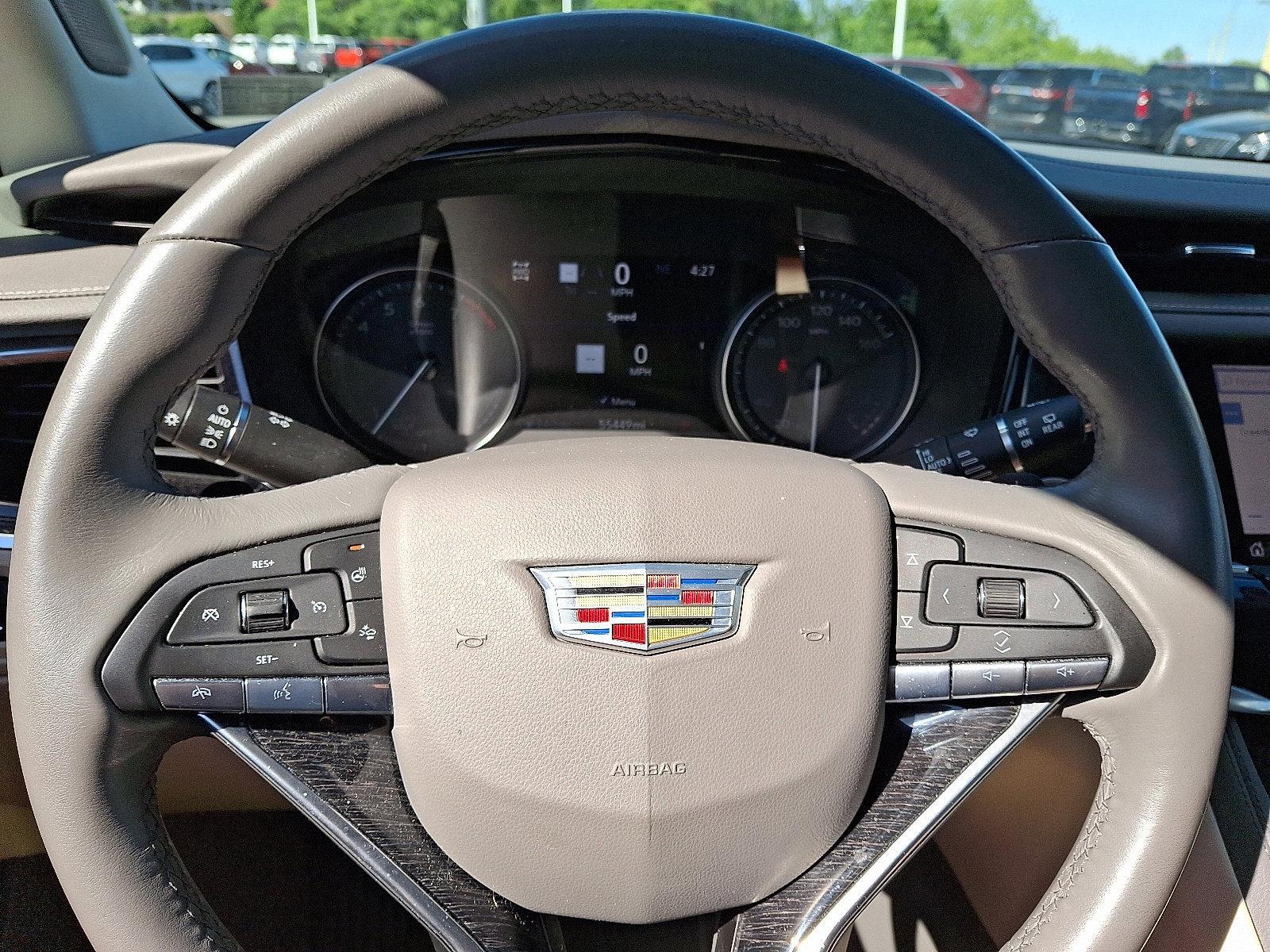 2022 Cadillac XT6 Vehicle Photo in BETHLEHEM, PA 18017-9401