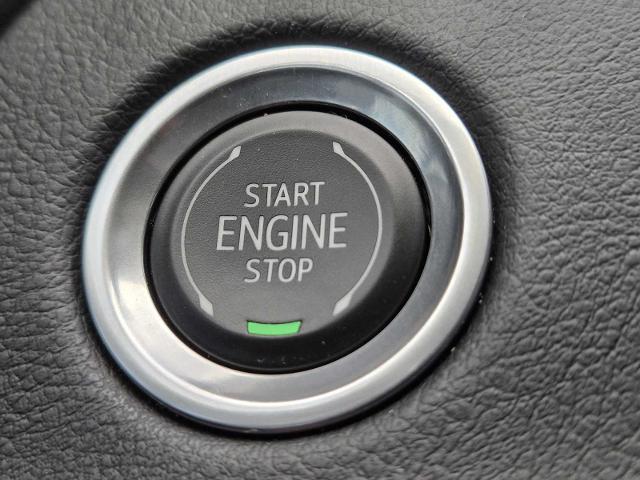 2023 Cadillac XT4 Vehicle Photo in DENTON, TX 76210-9321