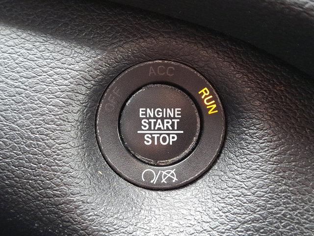 2019 Jeep Cherokee Vehicle Photo in Philadelphia, PA 19116