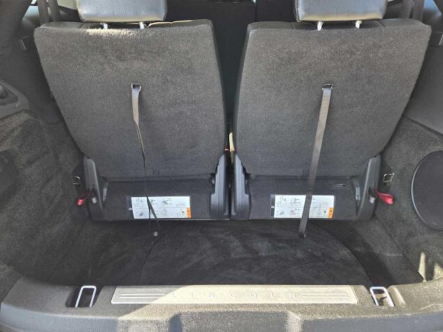 2017 Lincoln MKT Vehicle Photo in DENTON, TX 76210-9321
