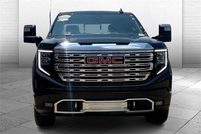 2024 GMC Sierra 1500 Vehicle Photo in TOPEKA, KS 66609-0000