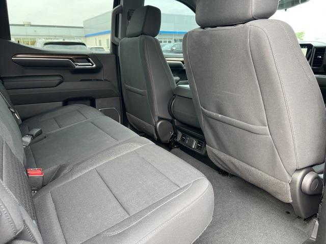2023 Chevrolet Silverado 1500 Vehicle Photo in GREEN BAY, WI 54304-5303