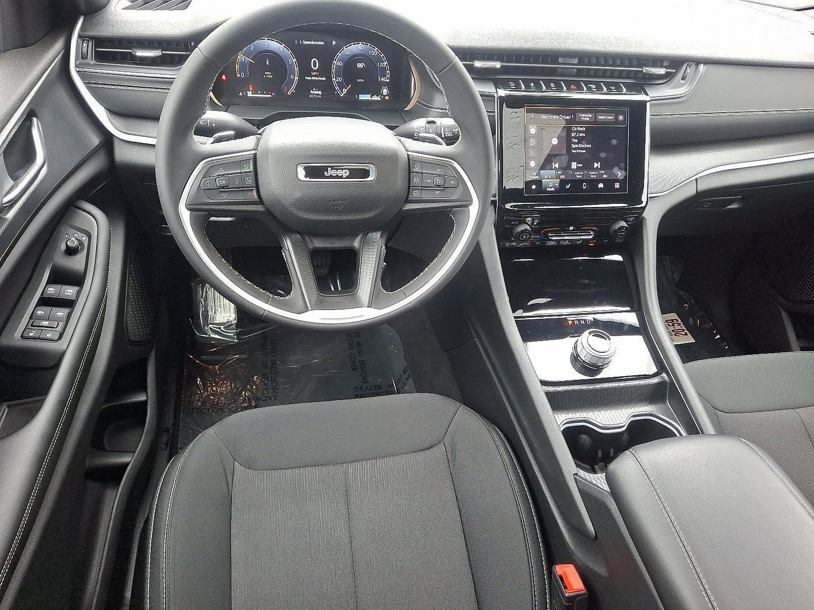 2024 Jeep Grand Cherokee Vehicle Photo in Harrisburg, PA 17111-1033