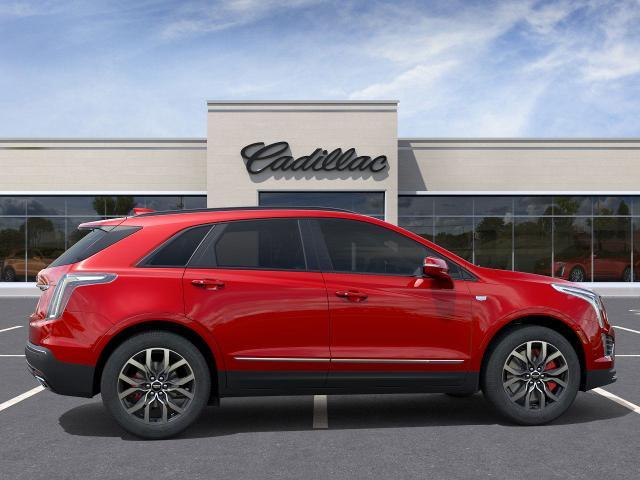 2025 Cadillac XT5 Vehicle Photo in SMITHTOWN, NY 11787-5023