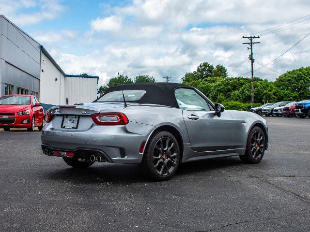 2017 FIAT 124 Spider Vehicle Photo in MADISON, IN 47250-1611