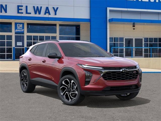 2025 Chevrolet Trax Vehicle Photo in ENGLEWOOD, CO 80113-6708