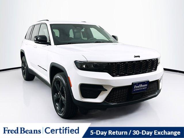 2024 Jeep Grand Cherokee Vehicle Photo in Doylsetown, PA 18901