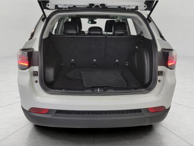 2022 Jeep Compass Vehicle Photo in NEENAH, WI 54956-2243