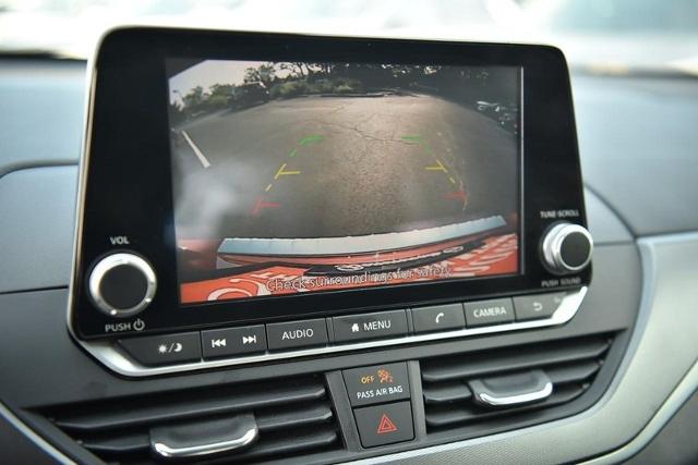 2023 Nissan Altima Vehicle Photo in Ballwin, MO 63011