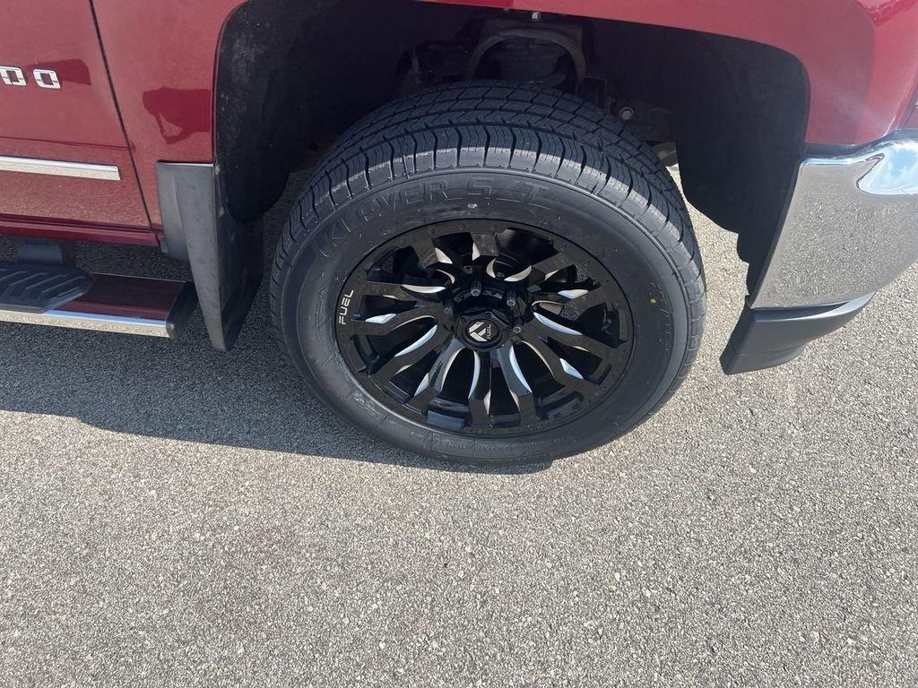 2018 Chevrolet Silverado 1500 Vehicle Photo in Marion, IA 52302