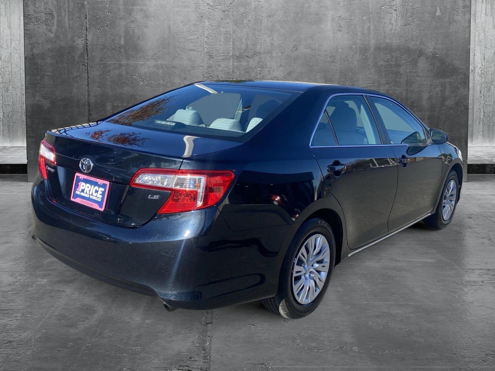 2012 Toyota Camry Vehicle Photo in TIMONIUM, MD 21093-2300