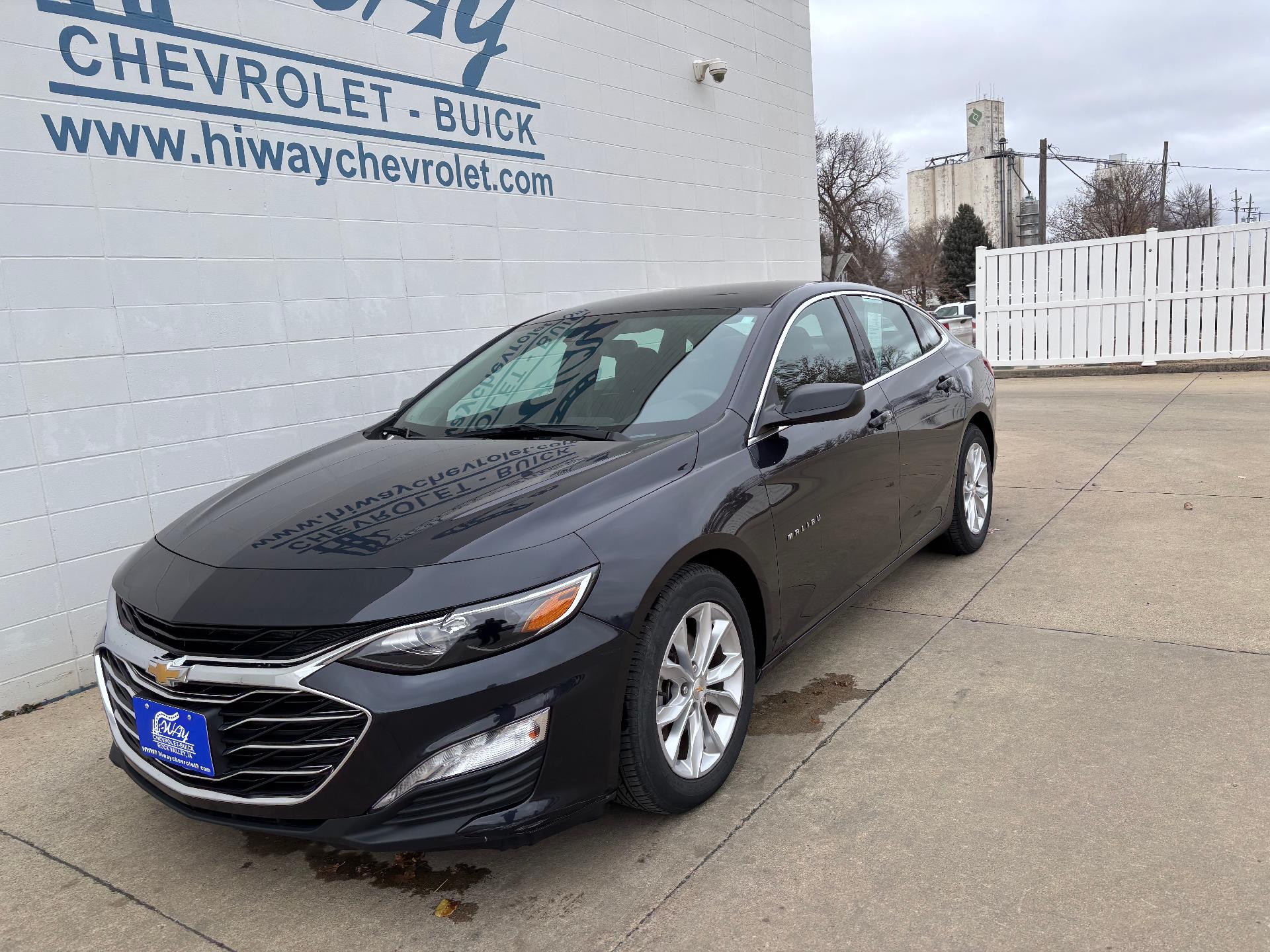 Used 2023 Chevrolet Malibu 1LT with VIN 1G1ZD5ST5PF141243 for sale in Rock Valley, IA