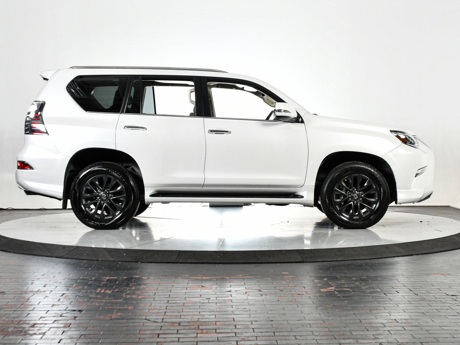 2023 Lexus GX 460 Vehicle Photo in DALLAS, TX 75235