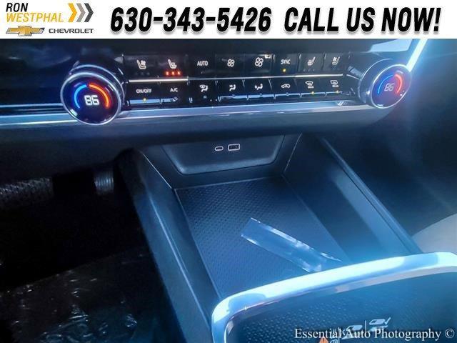 2025 Chevrolet Equinox Vehicle Photo in AURORA, IL 60503-9326