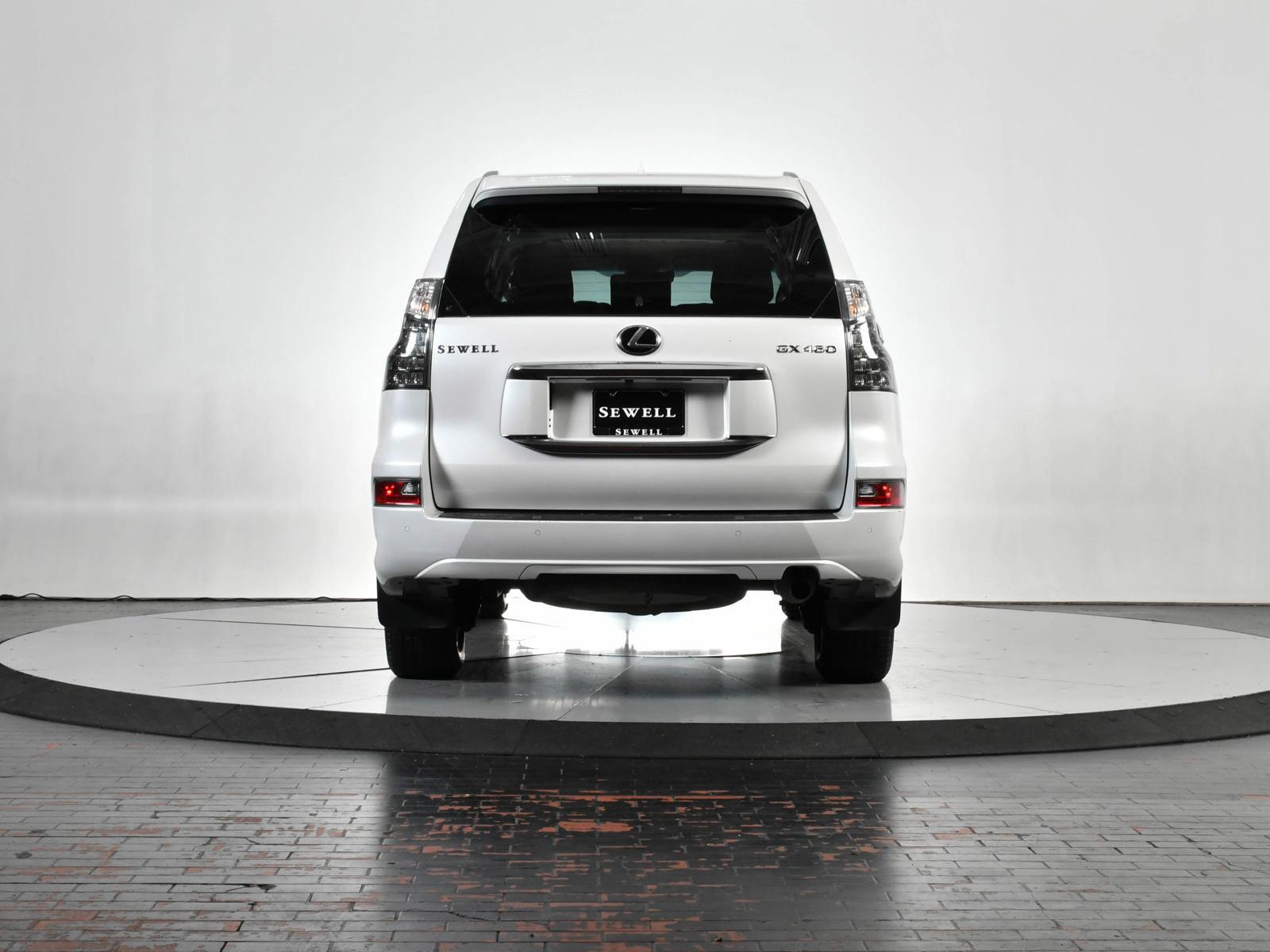 2023 Lexus GX 460 Vehicle Photo in DALLAS, TX 75235