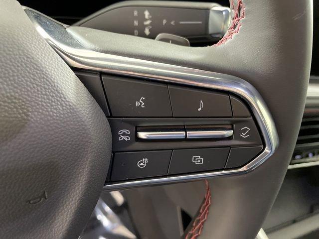 2025 Chevrolet Suburban Vehicle Photo in PHOENIX, AZ 85014-3381