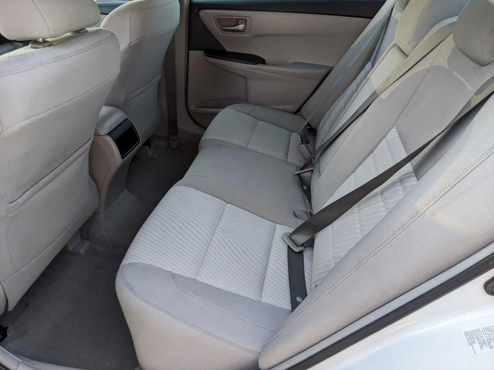 2015 Toyota Camry Vehicle Photo in Pembroke Pines , FL 33084