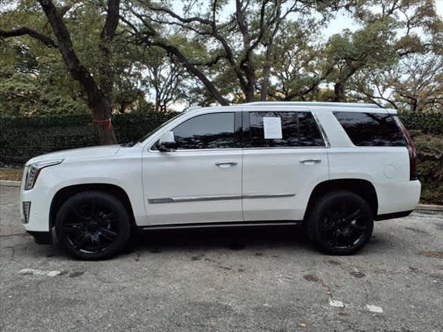 2017 Cadillac Escalade Vehicle Photo in San Antonio, TX 78230-1001