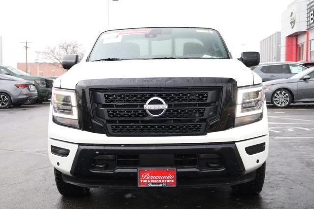 2024 Nissan Titan Vehicle Photo in Ballwin, MO 63011