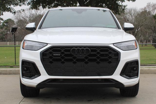 2024 Audi Q5 Vehicle Photo in HOUSTON, TX 77090