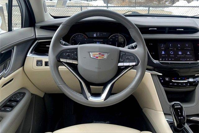 2023 Cadillac XT6 Vehicle Photo in KANSAS CITY, MO 64114-4545