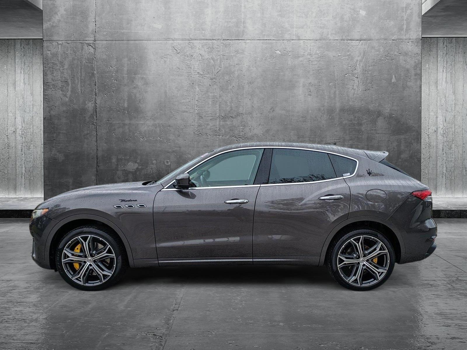 2022 Maserati Levante Vehicle Photo in Sarasota, FL 34231