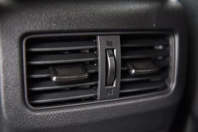 2025 Nissan Rogue Vehicle Photo in Ballwin, MO 63011