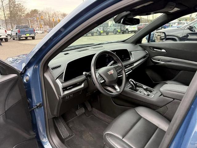 2024 Cadillac XT4 Vehicle Photo in CHICOPEE, MA 01020-5001