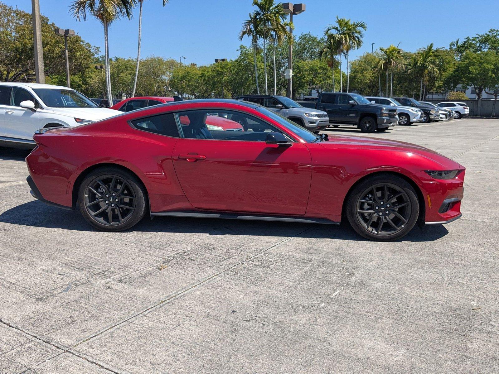 2024 Ford Mustang Vehicle Photo in PEMBROKE PINES, FL 33024-6534