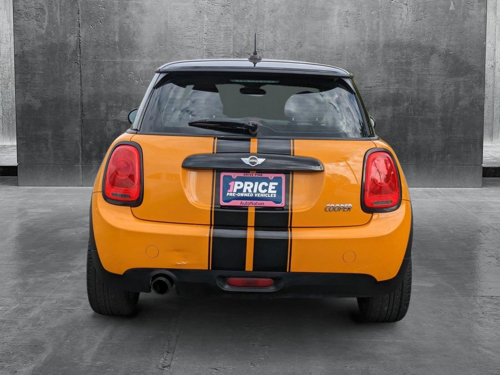 2016 MINI Cooper Hardtop Vehicle Photo in ORLANDO, FL 32812-3021