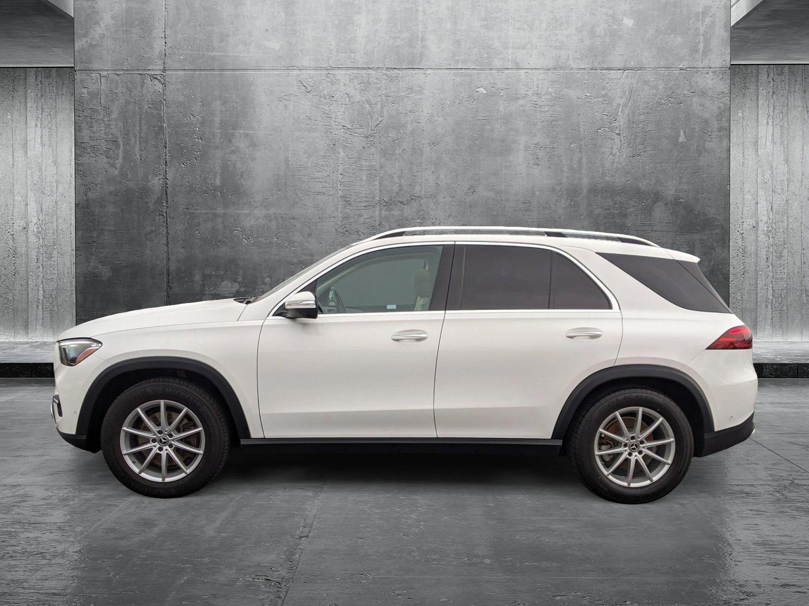 2024 Mercedes-Benz GLE Vehicle Photo in TIMONIUM, MD 21093-2300