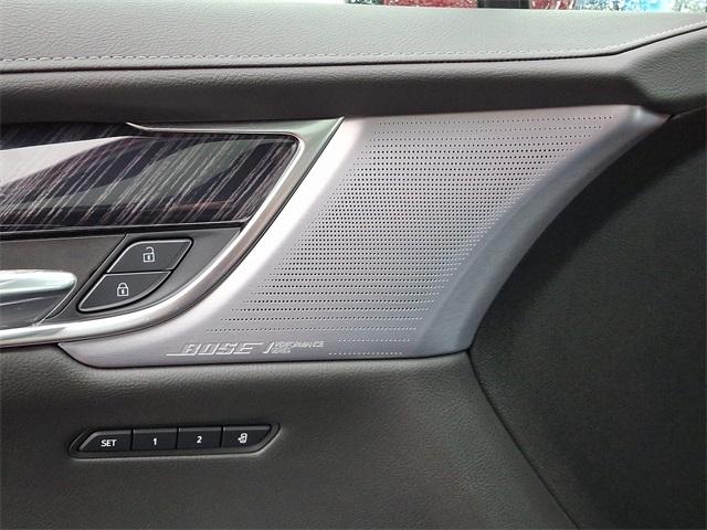 2025 Cadillac XT6 Vehicle Photo in ALLENTOWN, PA 18103-7399