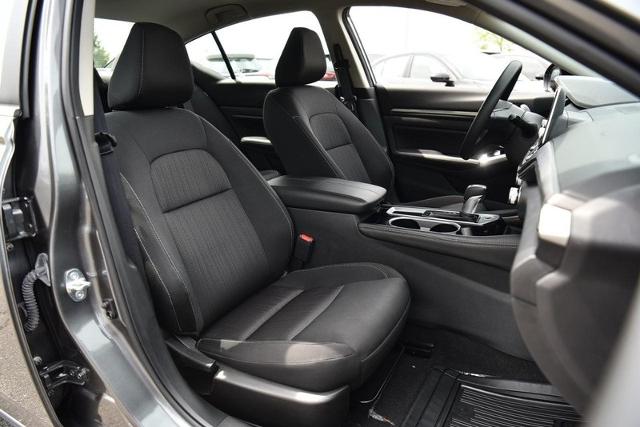 2023 Nissan Altima Vehicle Photo in Ballwin, MO 63011