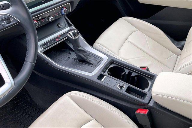 2024 Audi Q3 Vehicle Photo in INDEPENDENCE, MO 64055-1314