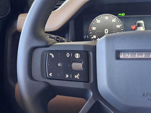 2025 Defender Vehicle Photo in AUSTIN, TX 78717