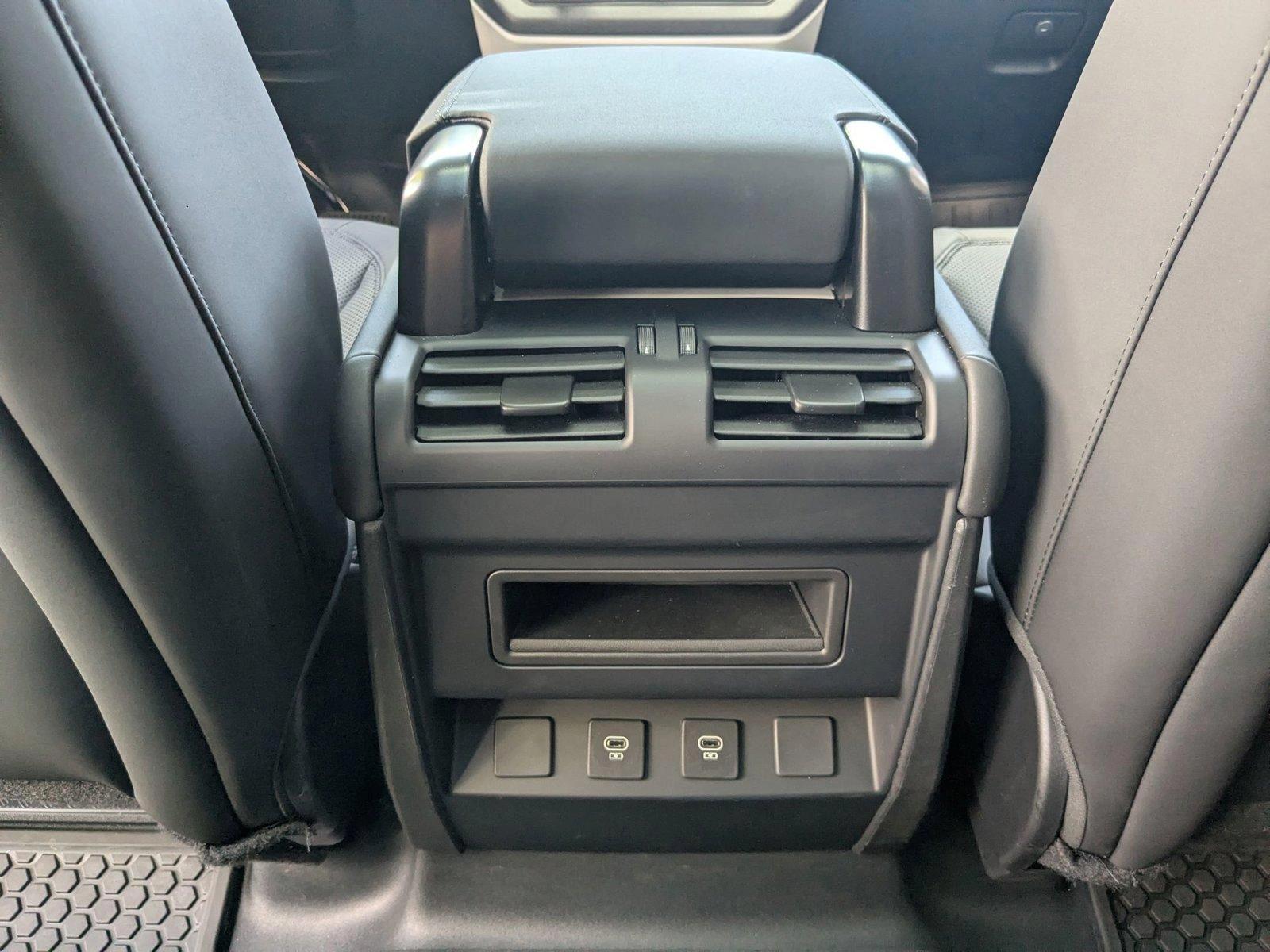 2025 Land Rover Defender Vehicle Photo in Pompano Beach, FL 33064