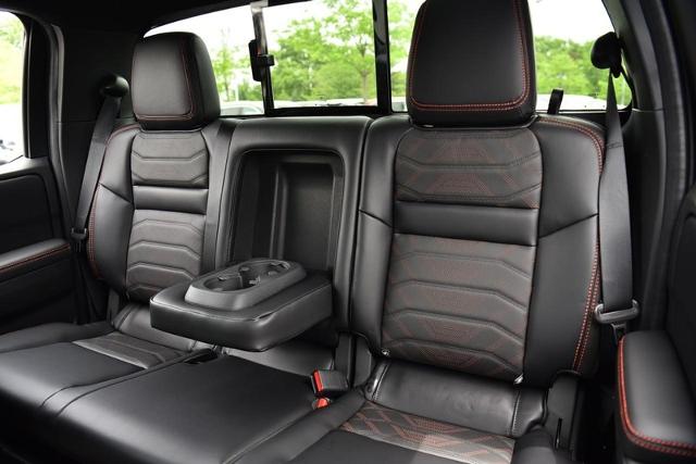 2025 Nissan Frontier Vehicle Photo in Ballwin, MO 63011