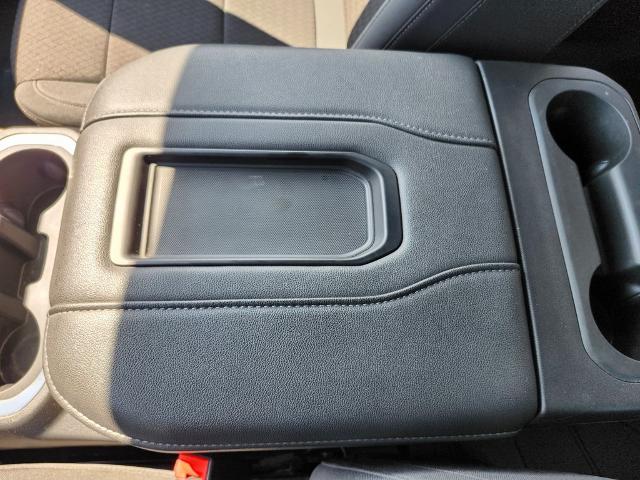 2022 Chevrolet Silverado 1500 LTD Vehicle Photo in GREEN BAY, WI 54304-5303