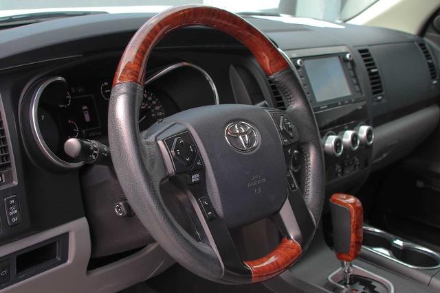 2020 Toyota Sequoia Vehicle Photo in SUGAR LAND, TX 77478