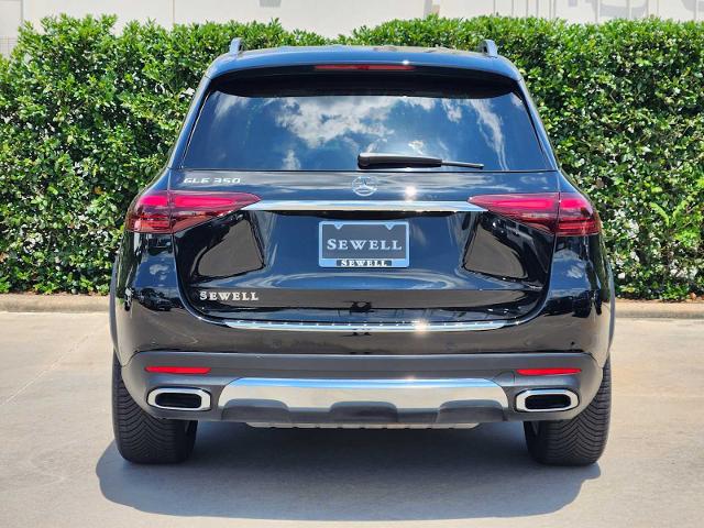 2025 Mercedes-Benz GLE Vehicle Photo in HOUSTON, TX 77079