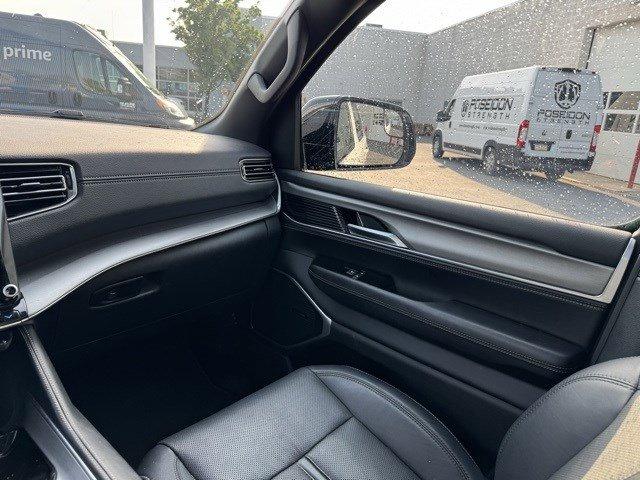 2024 Jeep Wagoneer Vehicle Photo in Mechanicsburg, PA 17050-1707