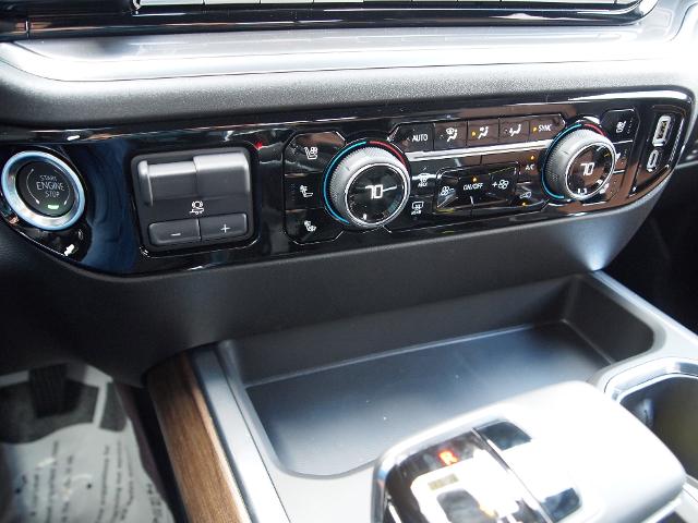 2025 Chevrolet Silverado 1500 Vehicle Photo in MADISON, IN 47250-1611