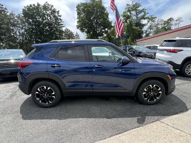 2022 Chevrolet Trailblazer Vehicle Photo in Roslyn, NY 11576