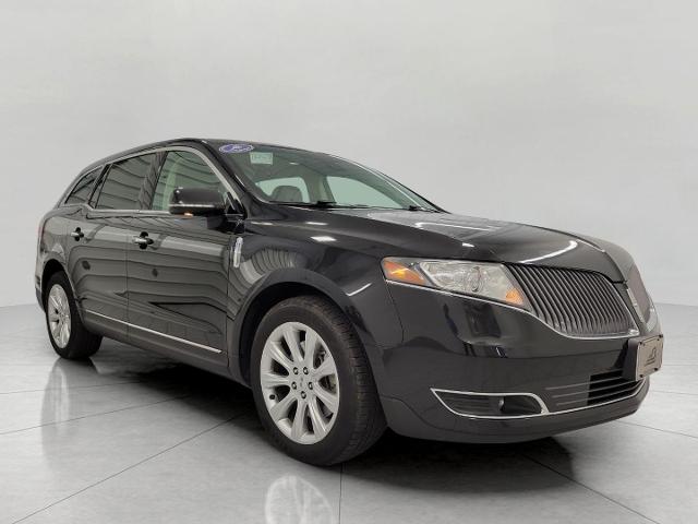 2014 Lincoln MKT Vehicle Photo in Neenah, WI 54956