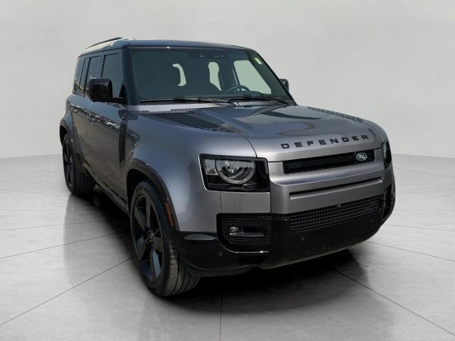 2024 Land Rover Defender Vehicle Photo in GREEN BAY, WI 54303-3330