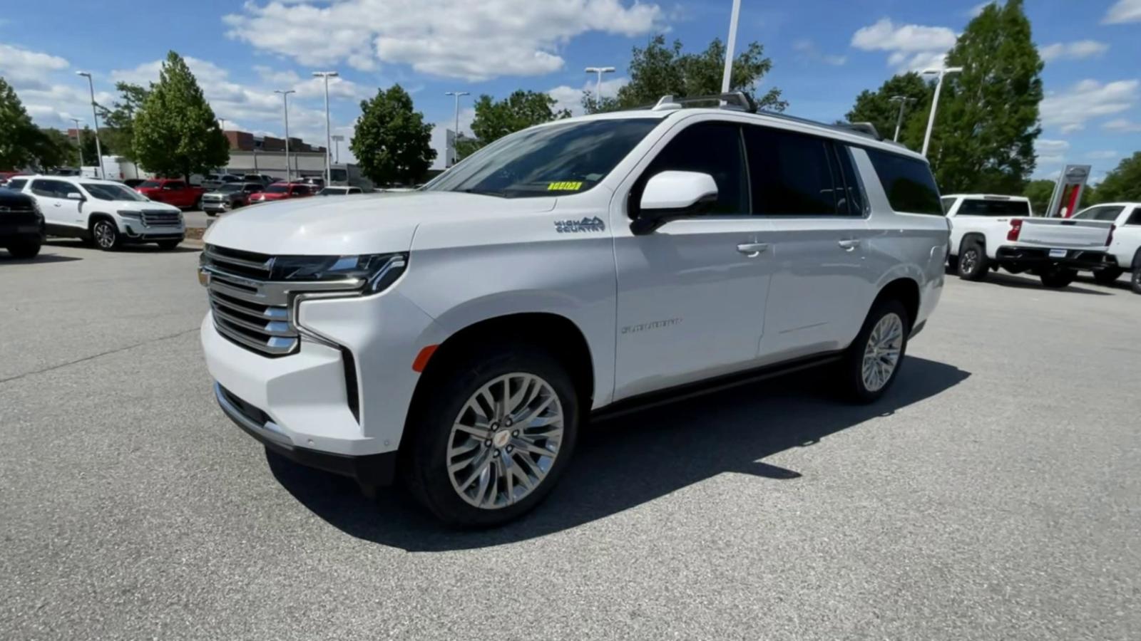 2024 Chevrolet Suburban Vehicle Photo in BENTONVILLE, AR 72712-4322