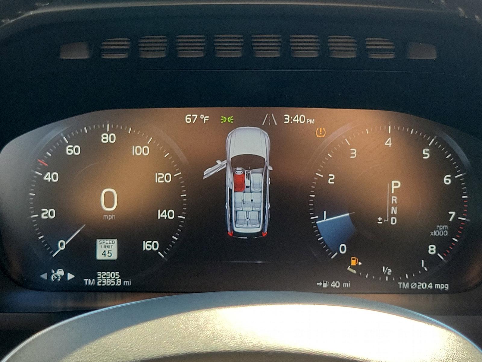 2022 Volvo XC90 Vehicle Photo in Trevose, PA 19053