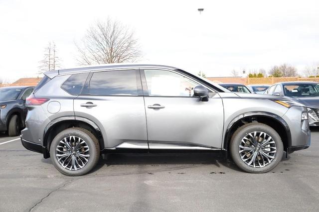 2025 Nissan Rogue Vehicle Photo in Ballwin, MO 63011