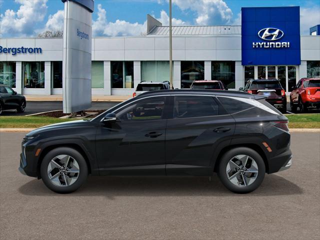 2025 Hyundai TUCSON Hybrid Vehicle Photo in Green Bay, WI 54304